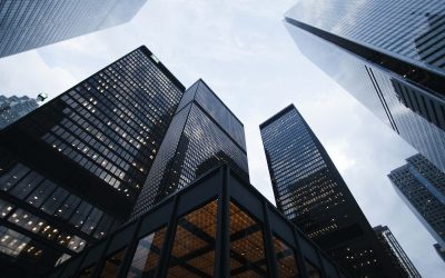 Understanding High-Risk vs. Low-Risk Investing for Success