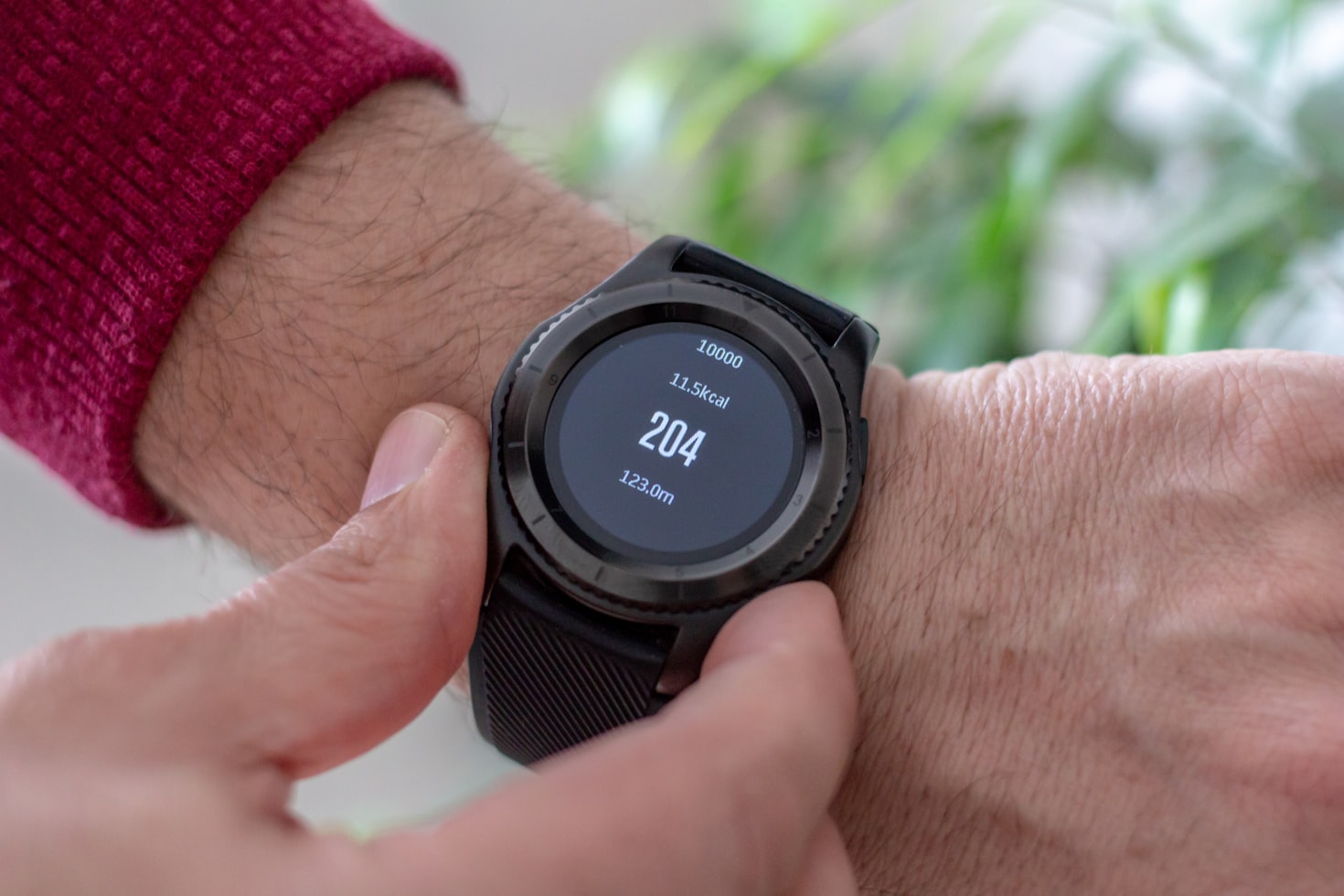 Mastering Hand Portion Math for Simple Macro Tracking